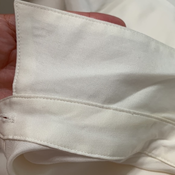 Banana Republic button down tunic shirt in Medium - Picture 8 of 17